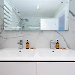 Spacious 2-br In A With Pool Κάννες