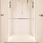 Spacious 2-br In A With Pool *