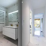 Spacious 2-br In A With Pool Cannes